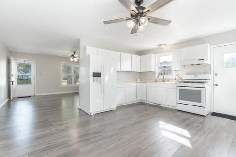 Tiny photo for 1406 W Trainor Drive, Pontiac, IL 61764 (MLS # 12713305)