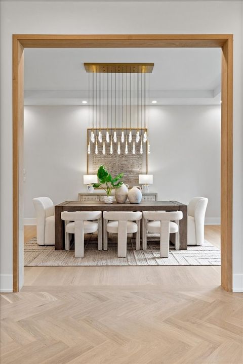 Tiny photo for 104 S Monroe Street, Hinsdale, IL 60521 (MLS # 12618921)