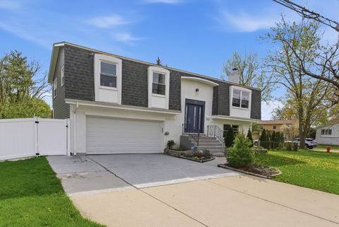 Tiny photo for 1065 N Smith Street, Palatine, IL 60067 (MLS # 12623773)