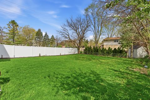 Tiny photo for 1065 N Smith Street, Palatine, IL 60067 (MLS # 12623773)