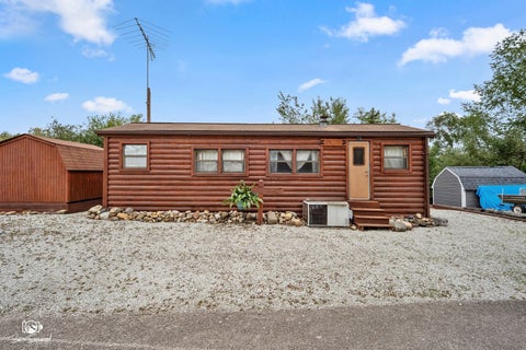 Photo of 73 Lakeshore Drive, Wilmington, IL 60481 (MLS # 12770056)