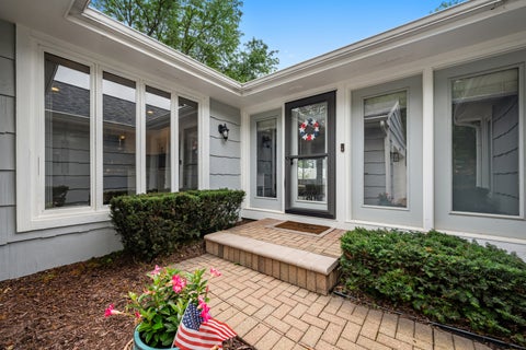 Photo of 6379 Holly Court, Lisle, IL 60532 (MLS # 12728801)