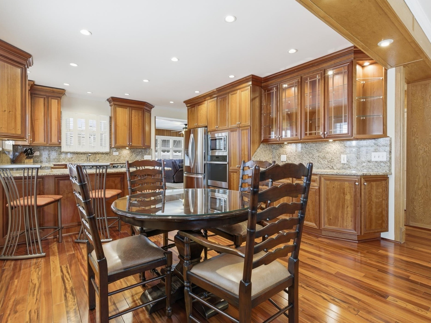 11006 S Homan Avenue