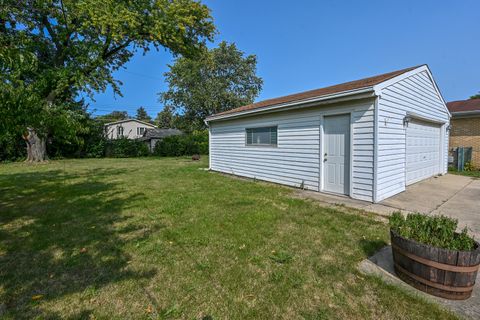 A home in Mount Prospect