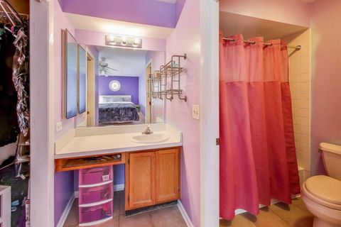 Tiny photo for 5370 Sequoia Court, Gurnee, IL 60031 (MLS # 12450163)
