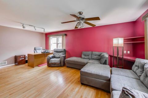 Tiny photo for 5370 Sequoia Court, Gurnee, IL 60031 (MLS # 12450163)