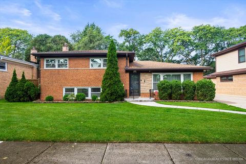 Tiny photo for 9224 Menard Avenue, Morton Grove, IL 60053 (MLS # 12478216)