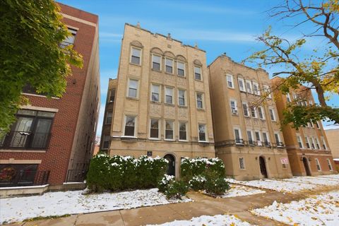 6136 N Mozart Street 4 Chicago IL 60659