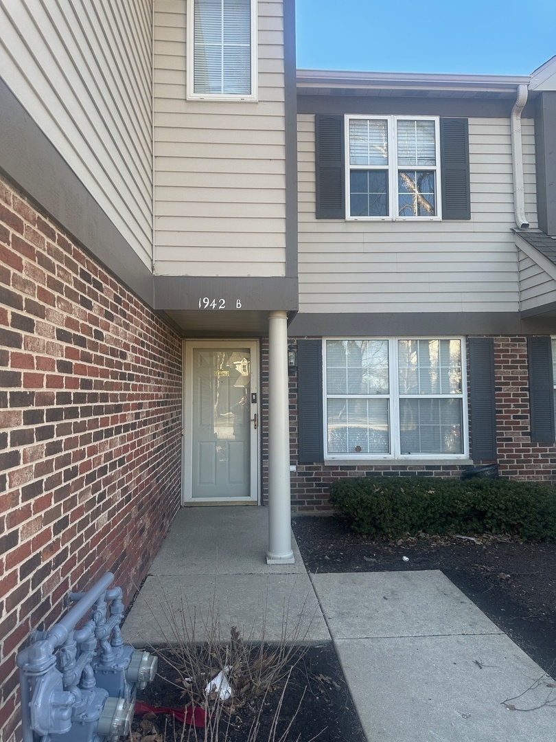 1942 Heron Avenue B
