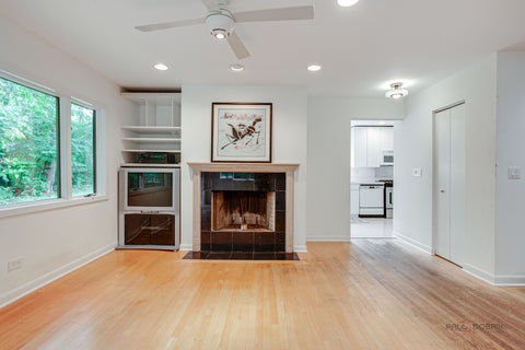 Tiny photo for 23493 N Wildwood Lane, Deerfield, IL 60015 (MLS # 12766415)