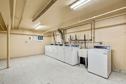 Tiny photo for 14A Kingery Quarter #204, Willowbrook, IL 60527 (MLS # 12544792)