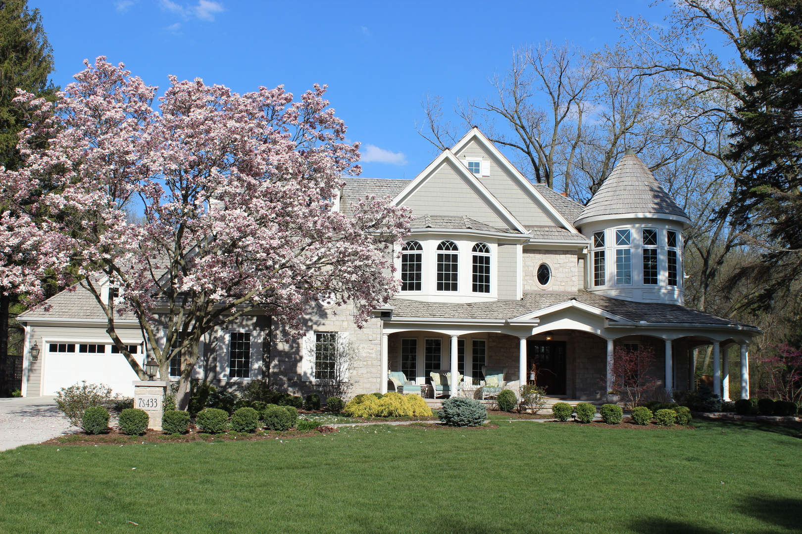 7S410 Arbor Drive