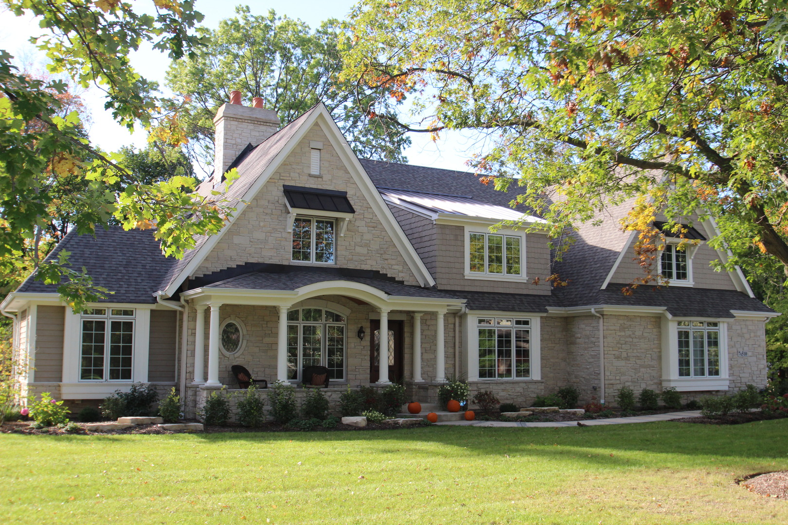 7S410 Arbor Drive