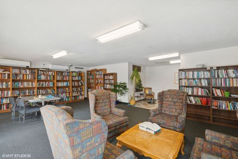 Tiny photo for 5455 N Sheridan Road #1601, Chicago, IL 60640 (MLS # 12537900)
