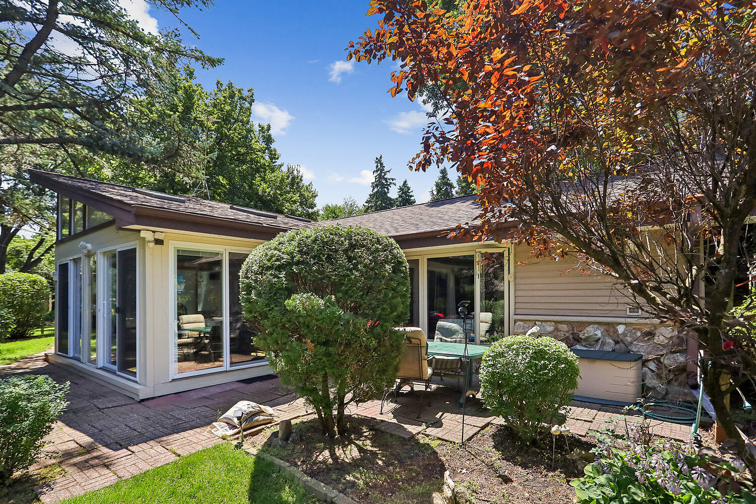 20W135 98th Street