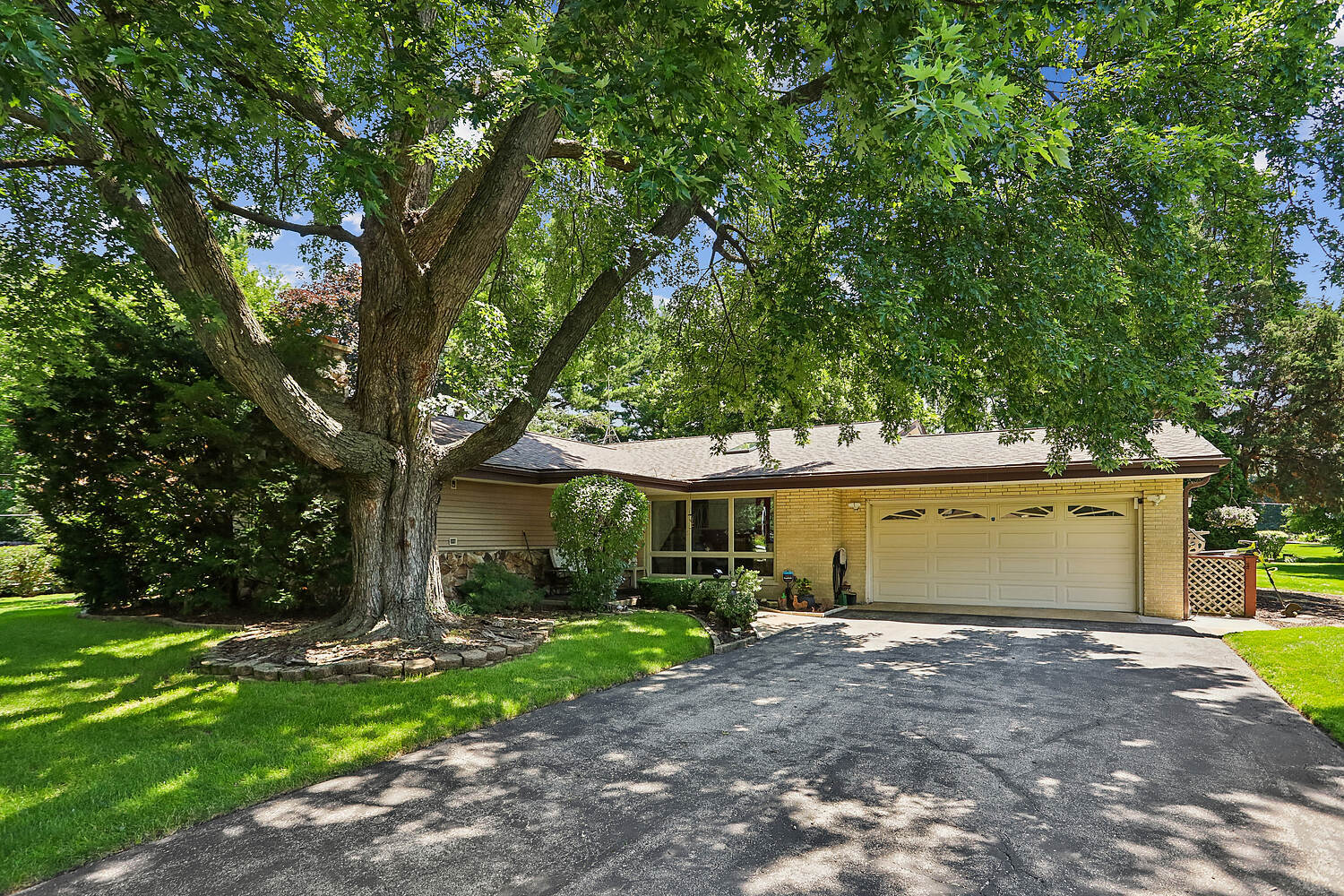 20W135 98th Street