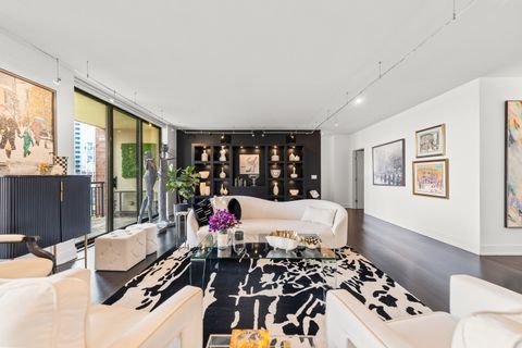 Tiny photo for 55 W Delaware Place #1011, Chicago, IL 60610 (MLS # 12495741)