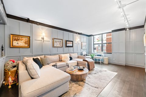 Tiny photo for 55 W Delaware Place #1011, Chicago, IL 60610 (MLS # 12495741)