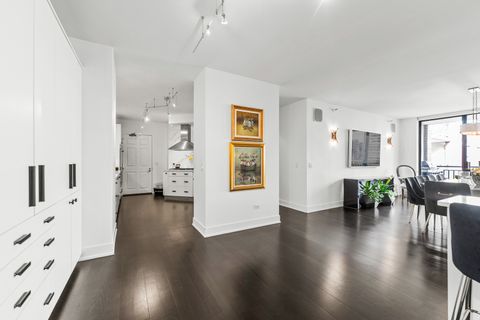 Tiny photo for 55 W Delaware Place #1011, Chicago, IL 60610 (MLS # 12495741)