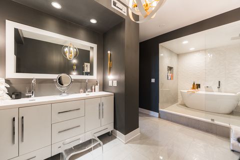 Tiny photo for 55 W Delaware Place #1011, Chicago, IL 60610 (MLS # 12495741)