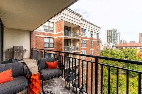 Tiny photo for 55 W Delaware Place #1011, Chicago, IL 60610 (MLS # 12495741)