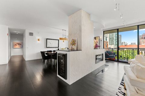 Tiny photo for 55 W Delaware Place #1011, Chicago, IL 60610 (MLS # 12495741)