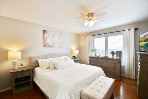 Tiny photo for 4675 Olmstead Drive, Hoffman Estates, IL 60192 (MLS # 12535262)