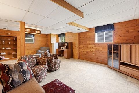 Tiny photo for 121 Seton Place, Streamwood, IL 60107 (MLS # 12664920)