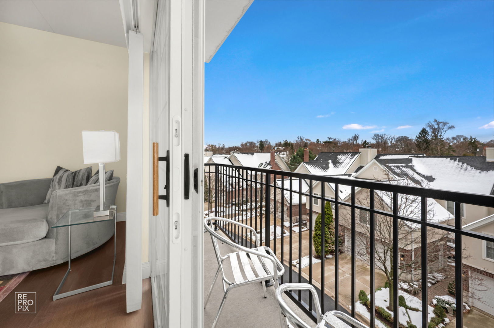 434 McDaniels Circle 401