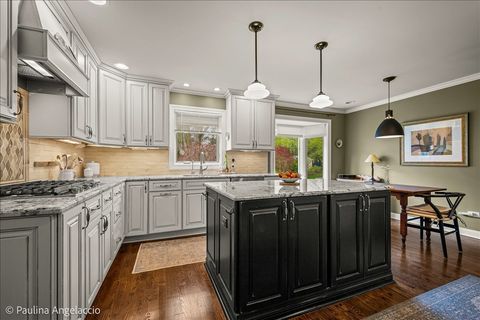 Tiny photo for 570 Hillside Court, Barrington, IL 60010 (MLS # 12632162)