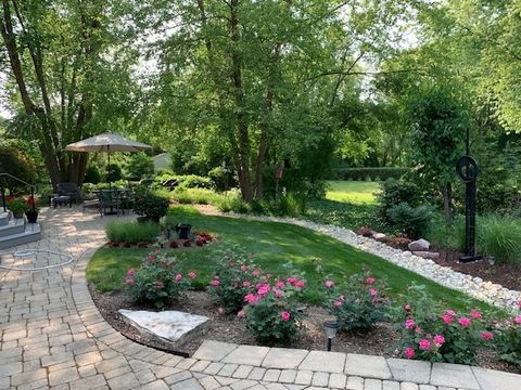 Tiny photo for 570 Hillside Court, Barrington, IL 60010 (MLS # 12632162)