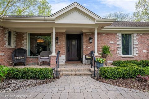 Tiny photo for 570 Hillside Court, Barrington, IL 60010 (MLS # 12632162)
