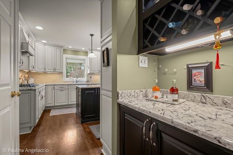 Tiny photo for 570 Hillside Court, Barrington, IL 60010 (MLS # 12632162)
