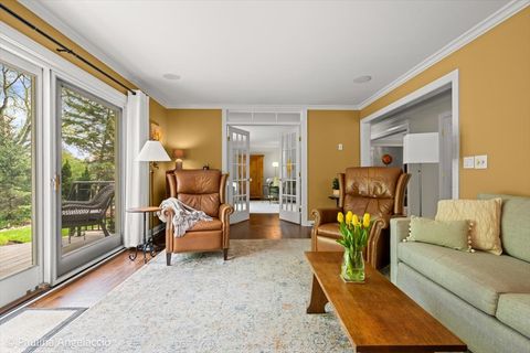 Tiny photo for 570 Hillside Court, Barrington, IL 60010 (MLS # 12632162)