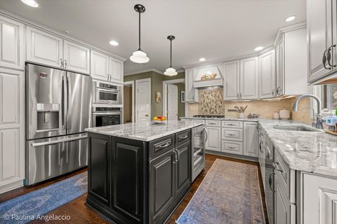 Tiny photo for 570 Hillside Court, Barrington, IL 60010 (MLS # 12632162)