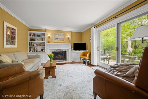 Tiny photo for 570 Hillside Court, Barrington, IL 60010 (MLS # 12632162)