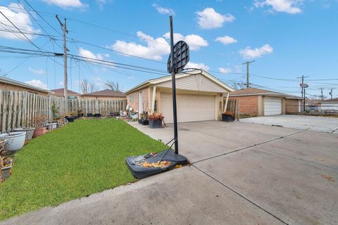 Tiny photo for Chicago, IL 60652 (MLS # 12524953)