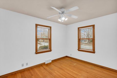 Tiny photo for 617 W John Street, Champaign, IL 61820 (MLS # 12518066)