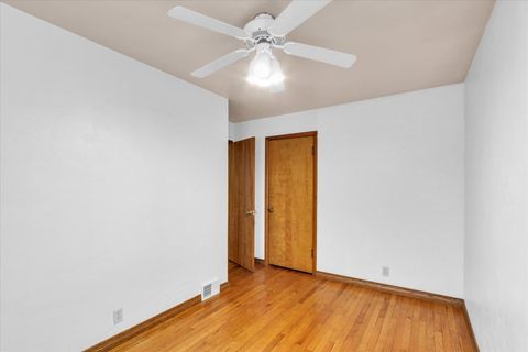 Tiny photo for 617 W John Street, Champaign, IL 61820 (MLS # 12518066)