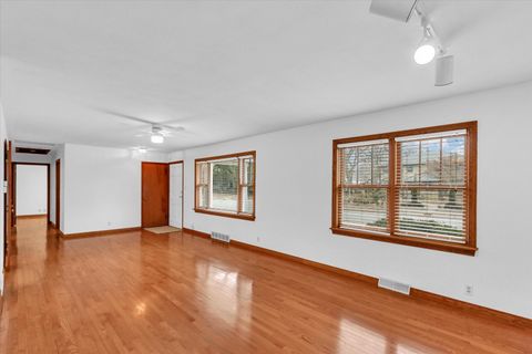Tiny photo for 617 W John Street, Champaign, IL 61820 (MLS # 12518066)