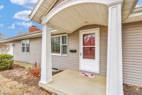 Tiny photo for 617 W John Street, Champaign, IL 61820 (MLS # 12518066)