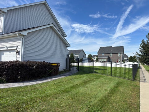 Tiny photo for 938 Blue Aster Parkway, Gilberts, IL 60136 (MLS # 12790916)