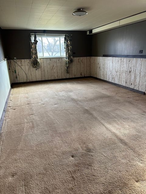 Tiny photo for 607 Enterprise Road, Chicago Heights, IL 60411 (MLS # 12587648)