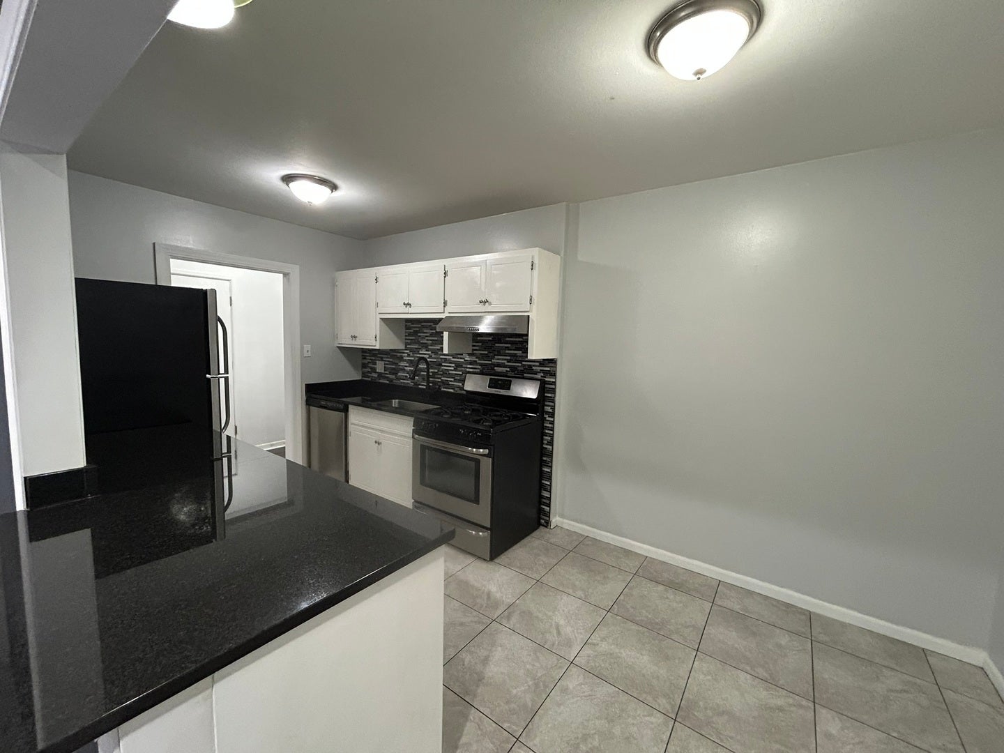 9540 Mayfield Avenue S113