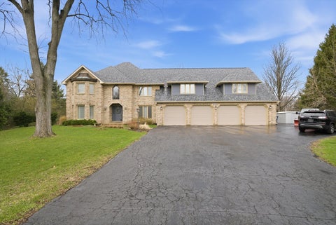 Photo of 23W350 Pelham Court, Naperville, IL 60540 (MLS # 12588778)