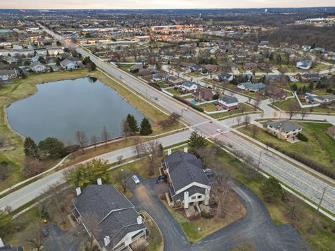 Tiny photo for 9867 Cambridge Court #B, Mokena, IL 60448 (MLS # 12587828)