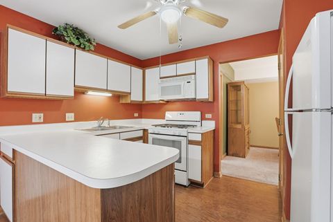 Tiny photo for 9867 Cambridge Court #B, Mokena, IL 60448 (MLS # 12587828)