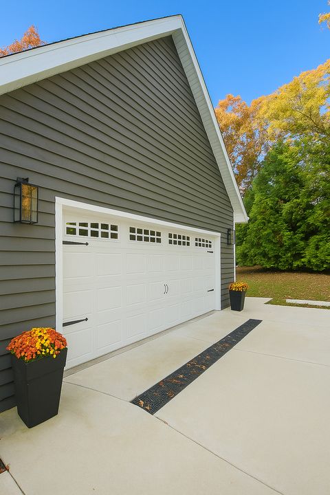 Tiny photo for 507 N Sangamon Lane, Dixon, IL 61021 (MLS # 12509838)