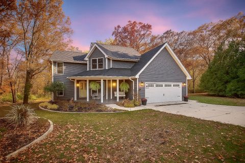 Tiny photo for 507 N Sangamon Lane, Dixon, IL 61021 (MLS # 12509838)