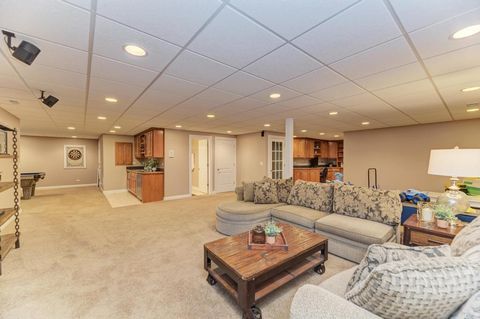 Tiny photo for 1061 Sean Circle, Darien, IL 60561 (MLS # 12558040)